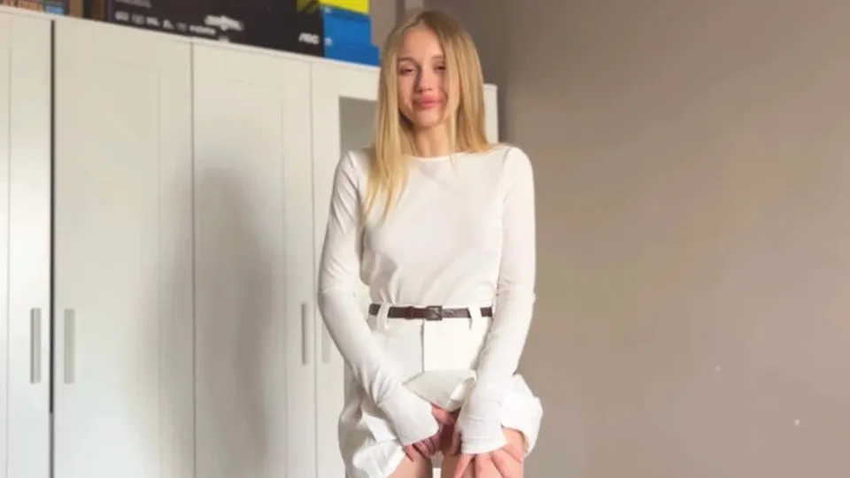 iLovePOV - Allinika - An Insatiable Girlfriend 
