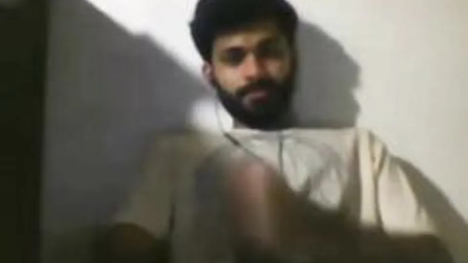 Indian Guy Jerking