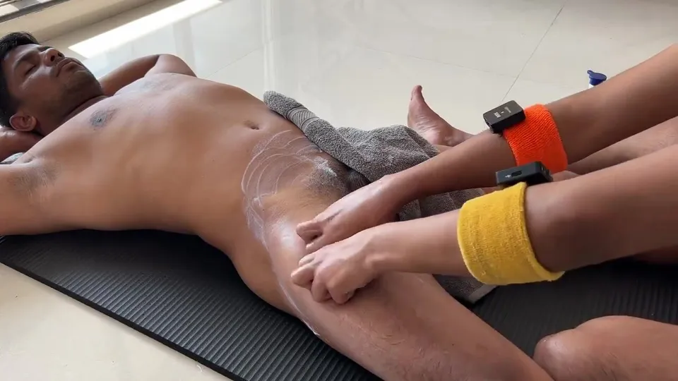 Indian massage with lotion - part 2 - ThisVid.com