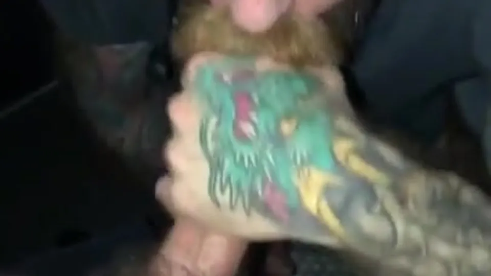 Inked stashe pig sucks in video booth - ThisVid.com