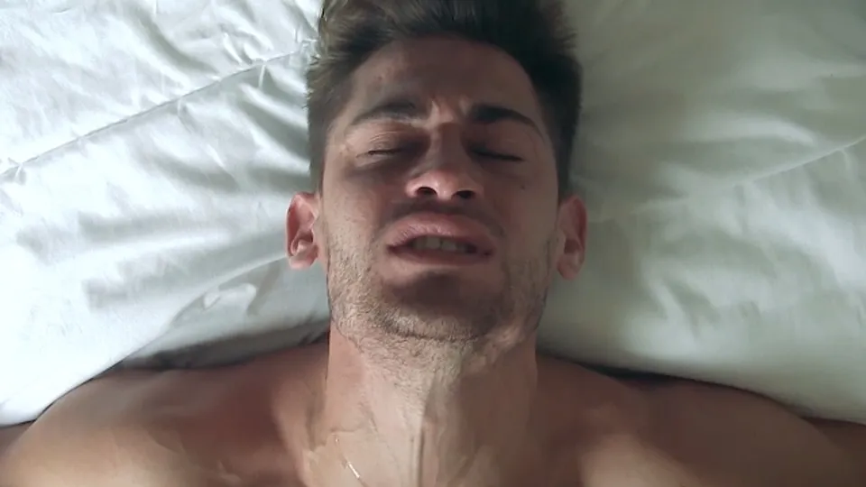 Intense Hand Job - ThisVid.com