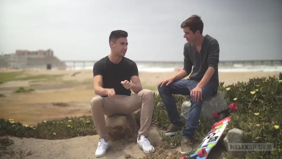 Joey Mills & Cole Turner: Beach Chat to Bareback