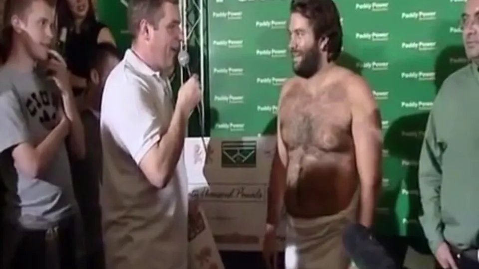 Irish lad wins strip poker but still strips off - ThisVid.com