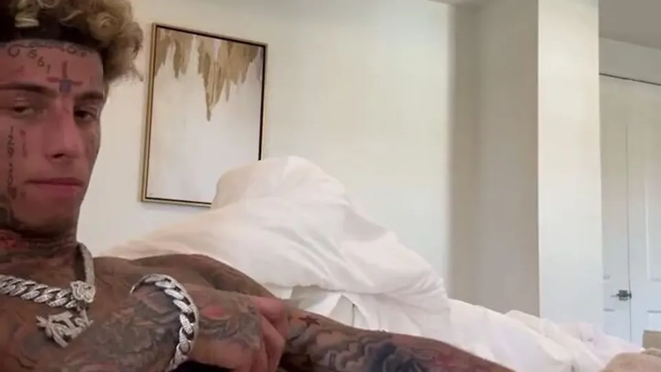 Island Boy Masturbates