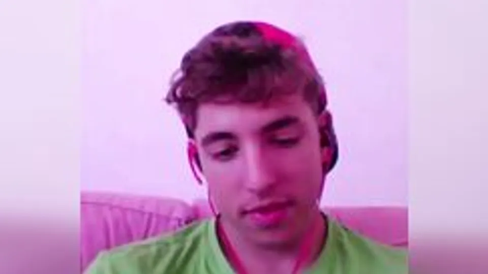 israeli boy with baseball cap jerking off on omegle