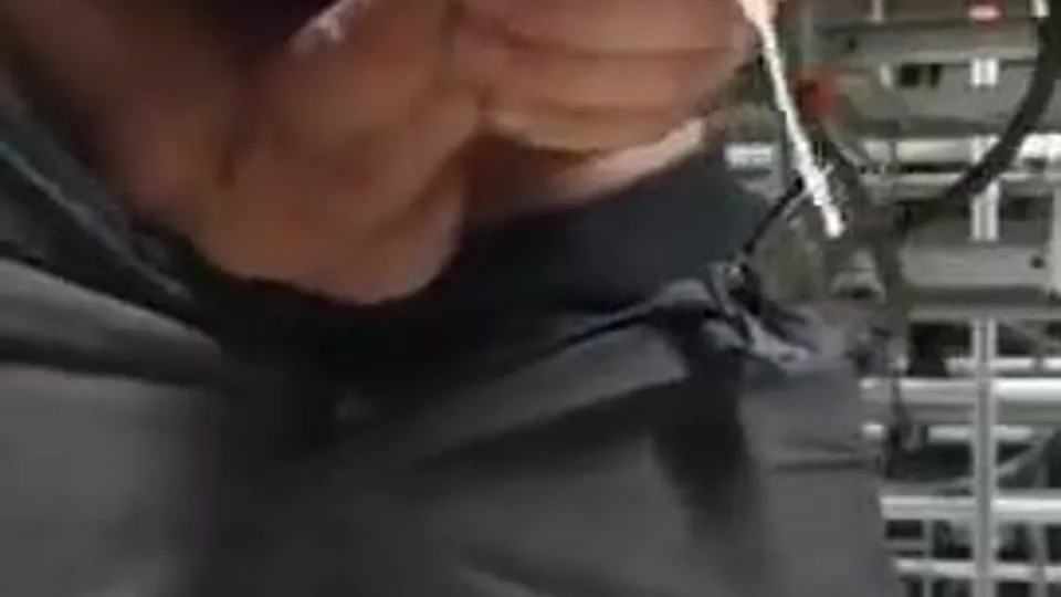 IT worker jerks and cum at work - ThisVid.com