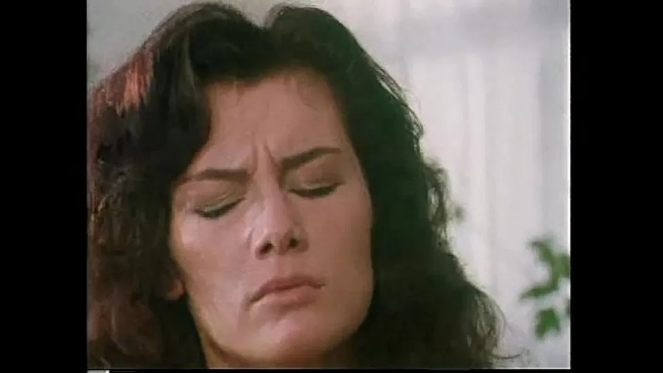 Italian Vintage: Unfaithful Wife's Anal Affair