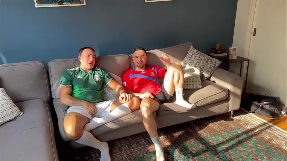 IvanXXL Massive Dick, Strong Body And Thighs, Horny 69 Cock Sucking, Blowjobs And Anal Fucking (4).mp4
