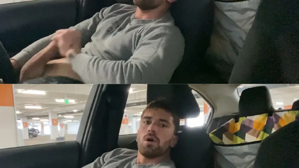 JACK OFF IN HIS CAR AT PARKING LOT - ThisVid.com