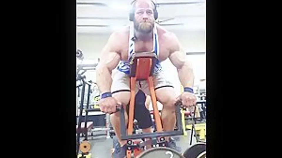 Jacked Musclegod’s Massive Arms