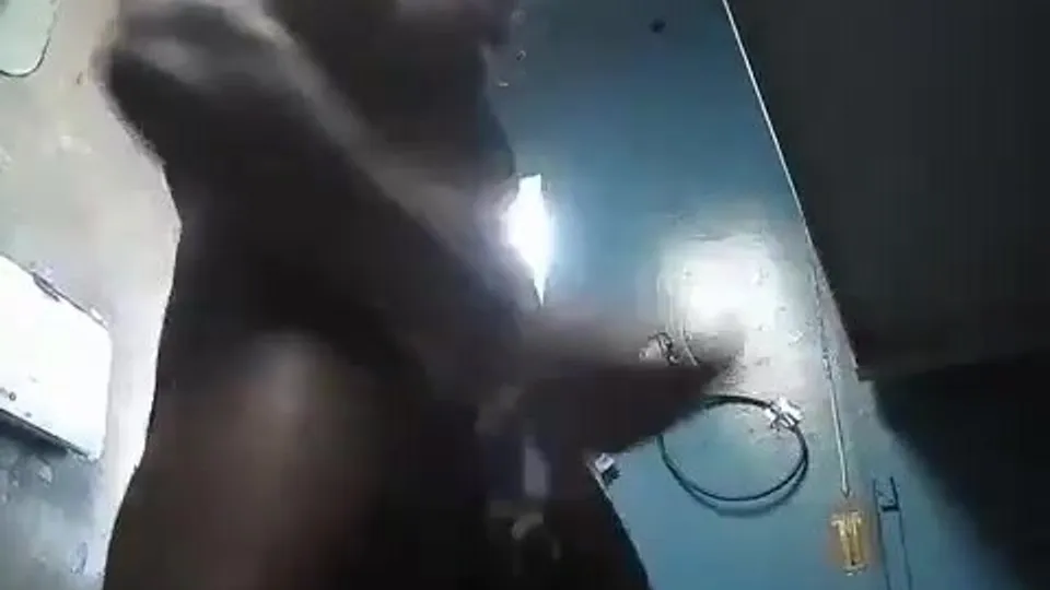 Jacking off in prison - ThisVid.com