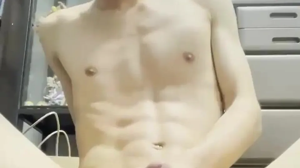 Japanese boy cumshot594