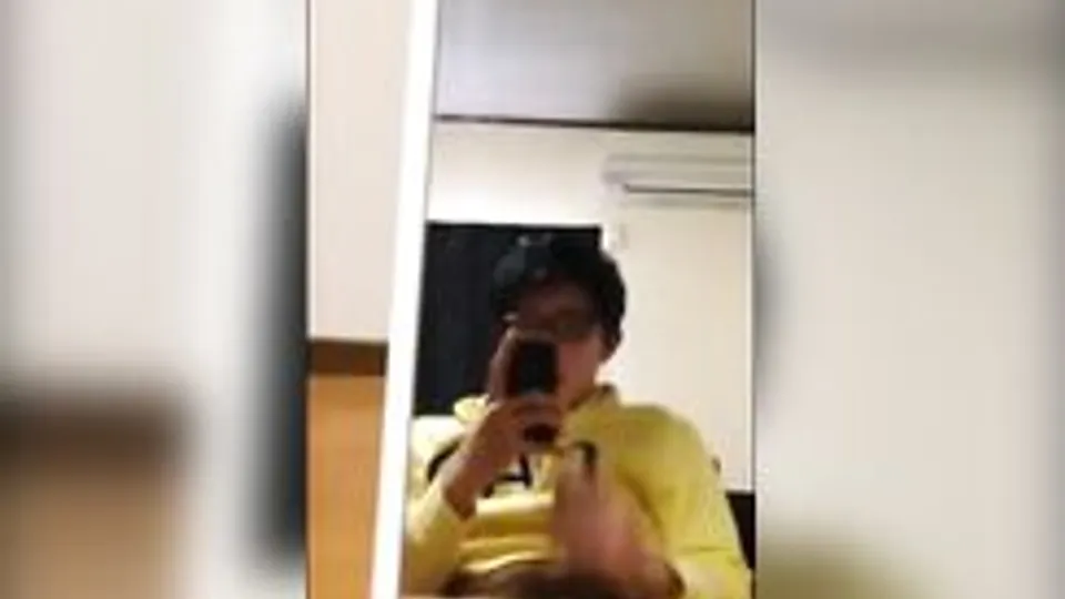 眼镜小受在家自慰