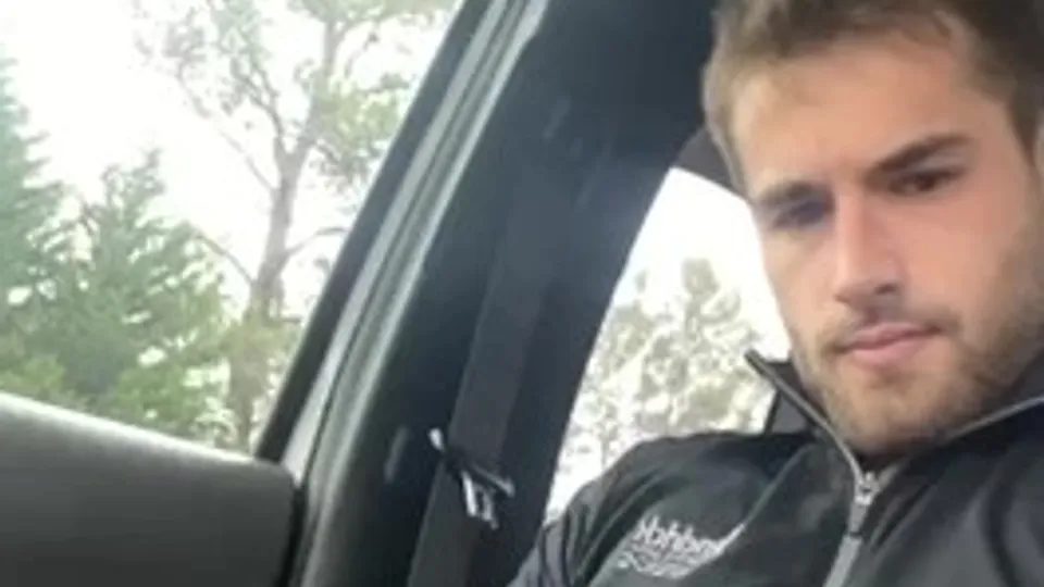 Jerking His Straight Big Cock On Company Time Again - ThisVid.com