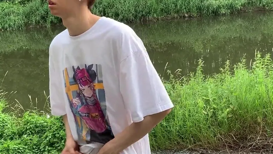 Jerking off and cumming next to lake in the forest - ThisVid.com