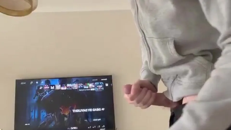 Solo Masturbation on a Towel