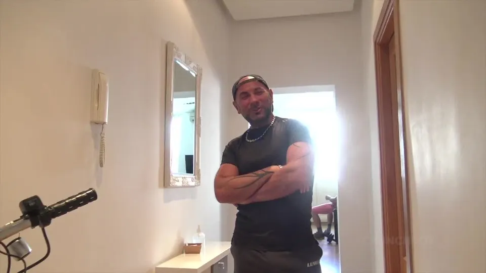 Jess Royan creampied by Jonathan Miranda.mp4