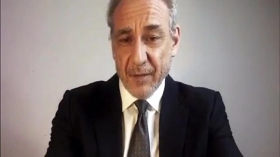 Job Interview - ThisVid.com
