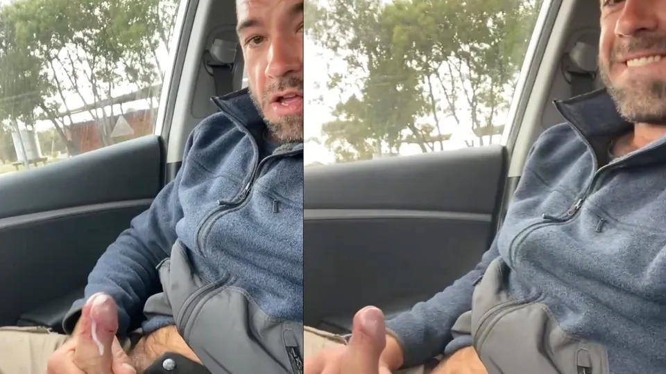 Jock daddy in his car jerking & cumming in parking lot - ThisVid.com