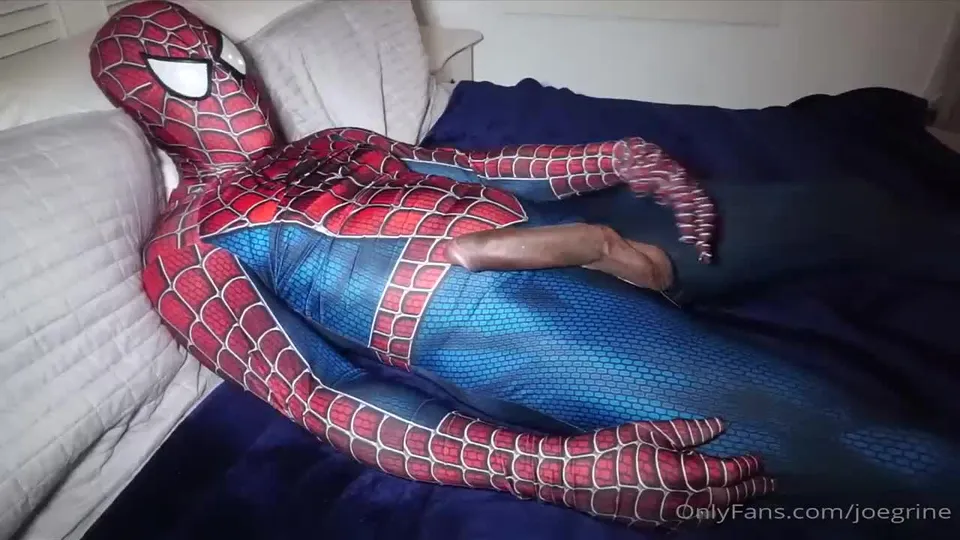 Joegrine's Ebony Hunk Dominates