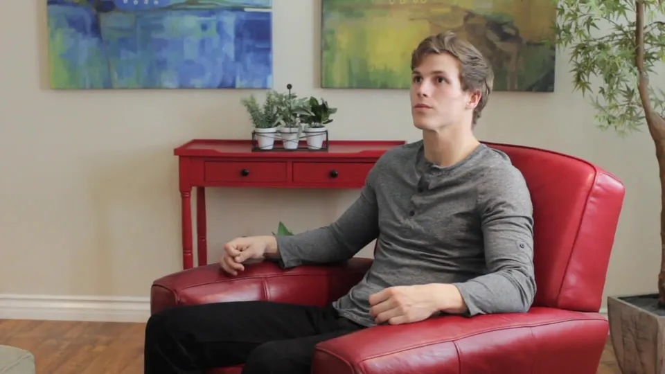 Jonathan hypnotized and has his feet licked while rubbing