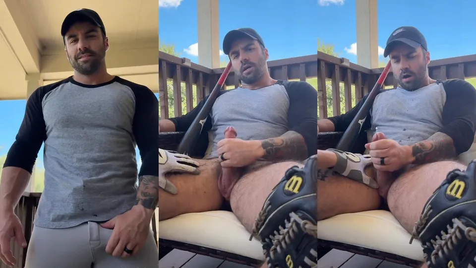 Jordan jerks off after baseball - JordanxBrandt