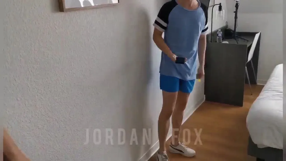 Jordan Fox in Gay Porn: Kinky Lijfjesdominatie