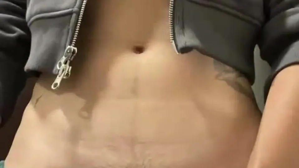 Jorge Izquierdo Solo Scene