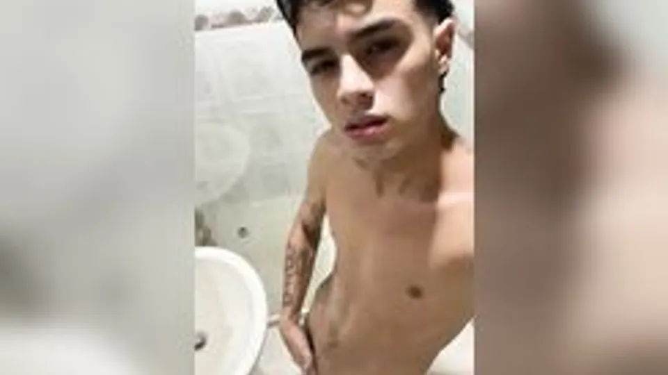 Jose Manuel Montes - Solo Wank Cum Latino