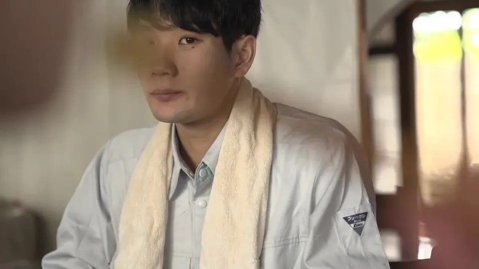 Sweaty Married Woman's Wild Ride