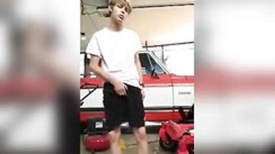 Just Jackin In The Garage Cam Porn