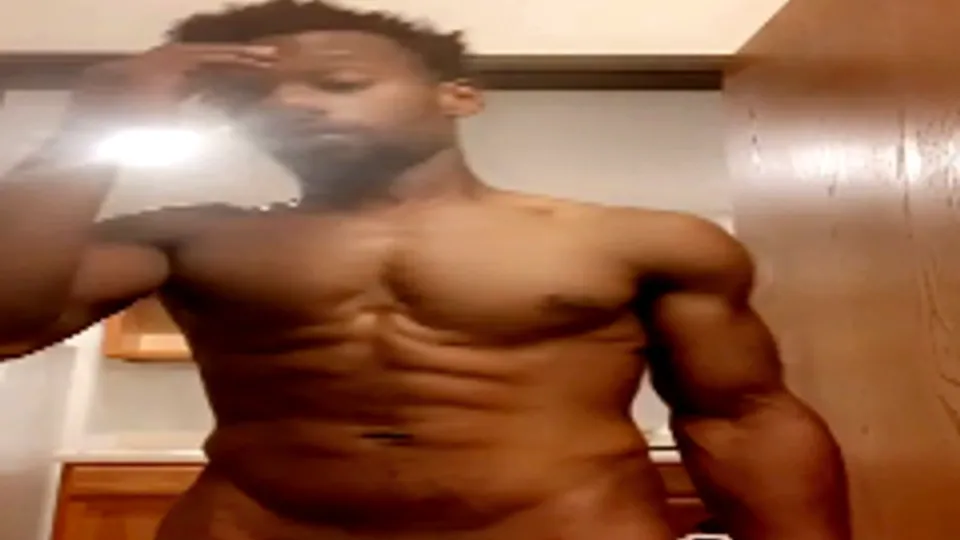 Just showing off the goods! - ThisVid.com