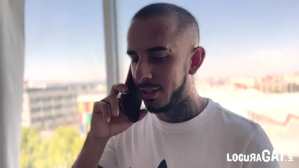 Kalid fucks tattooed Zac Sola until he cums.mp4
