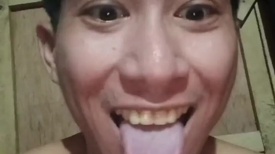 Kevin's appeal to all guys to jerk off often!! - ThisVid.com