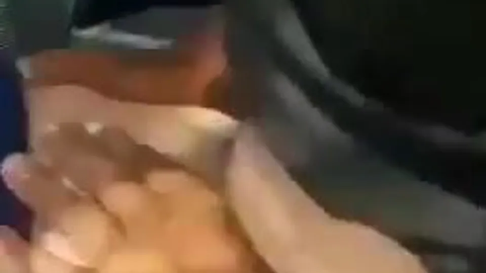 İki türk adam pasif adamı ormanda Arabın içinde sikiyor - ThisVid.com