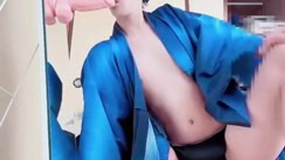 Twink's Kimono Blowjob Practice