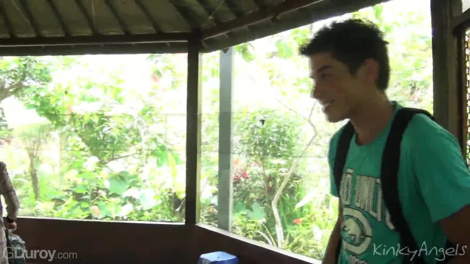 Four Friends Fuck in Bali