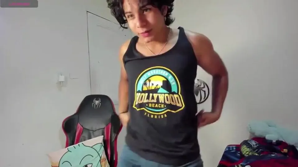 Kitten Latino cock just for you