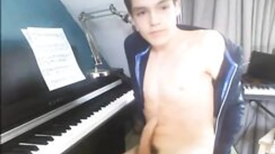 Kitten pianist-penis