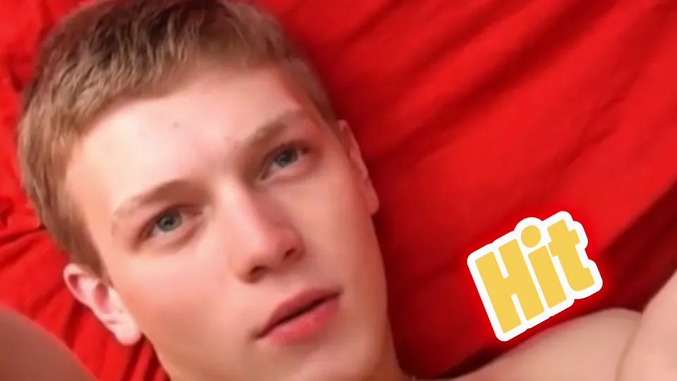 Klark & Friends - Russian Twink Poppers Trainer