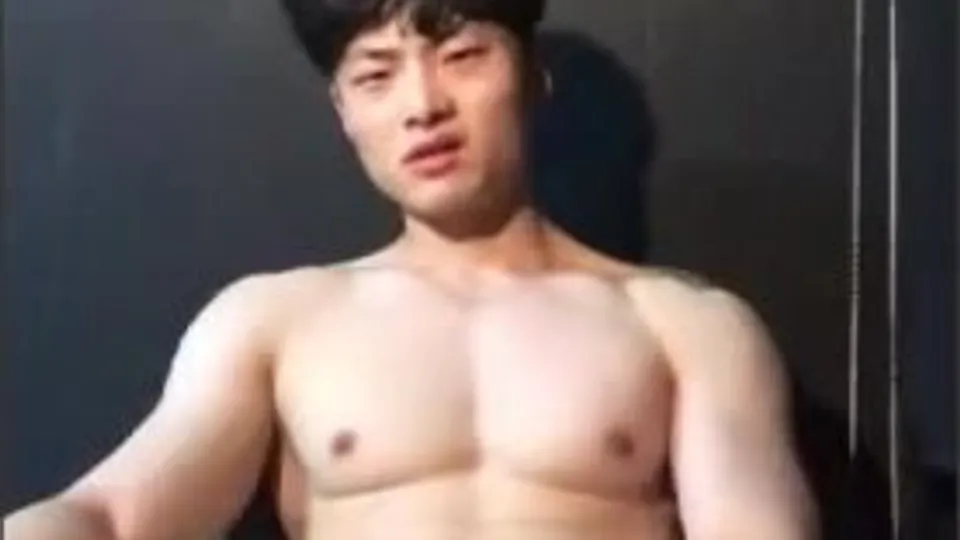 Korean Muscle Solo