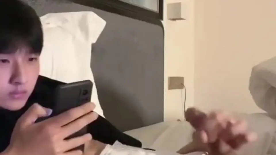 Korean Twink's Solo Masturbation