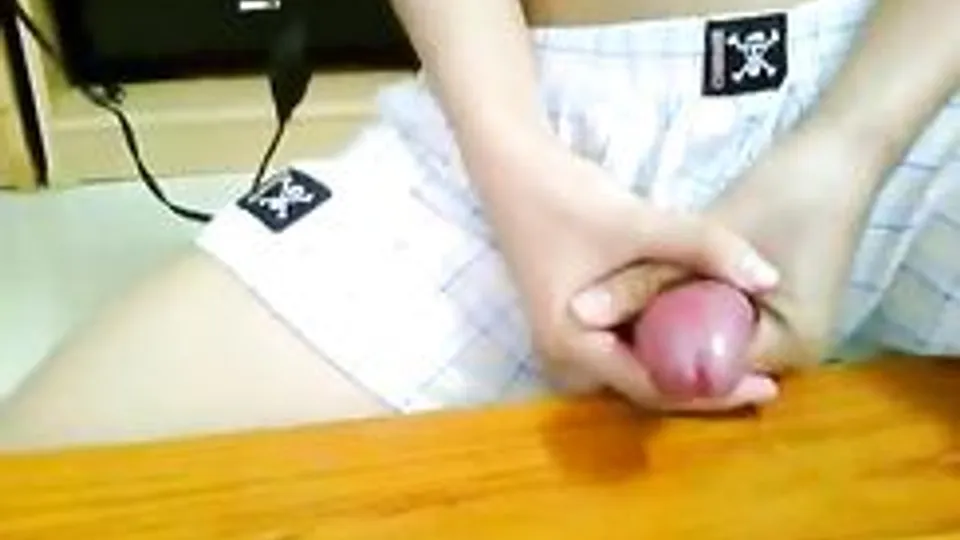 KTB 084 - Twink Cum Amateur Solo