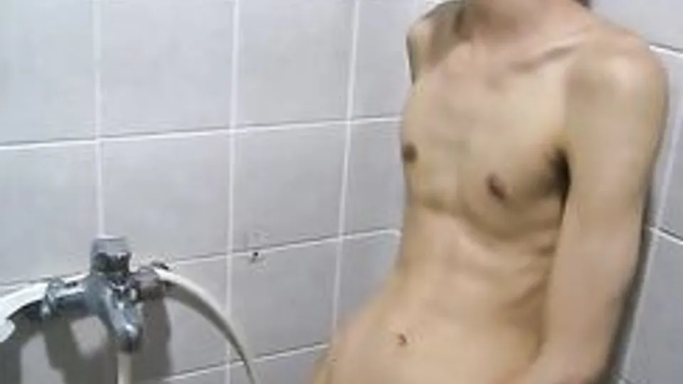 KTB 130 - Twink Cum Amateur Solo