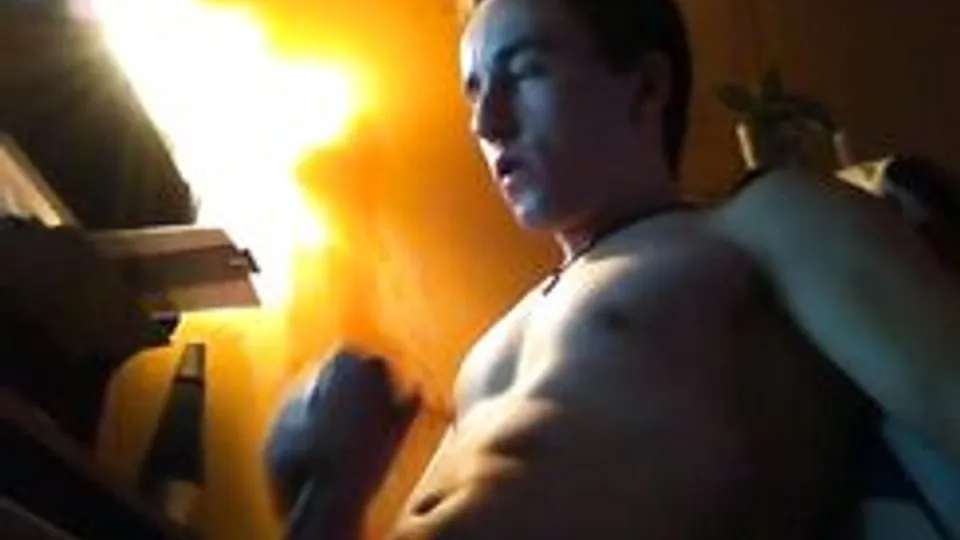 Twink Masturbates in House