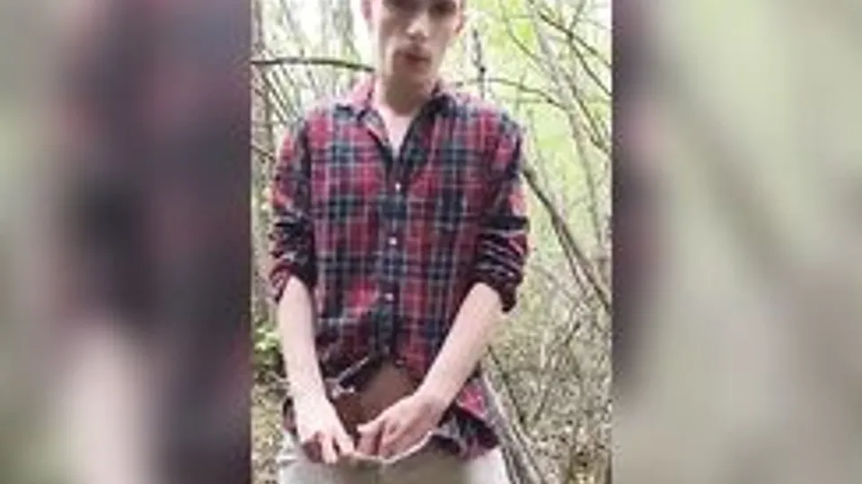 Twink Masturbates in House