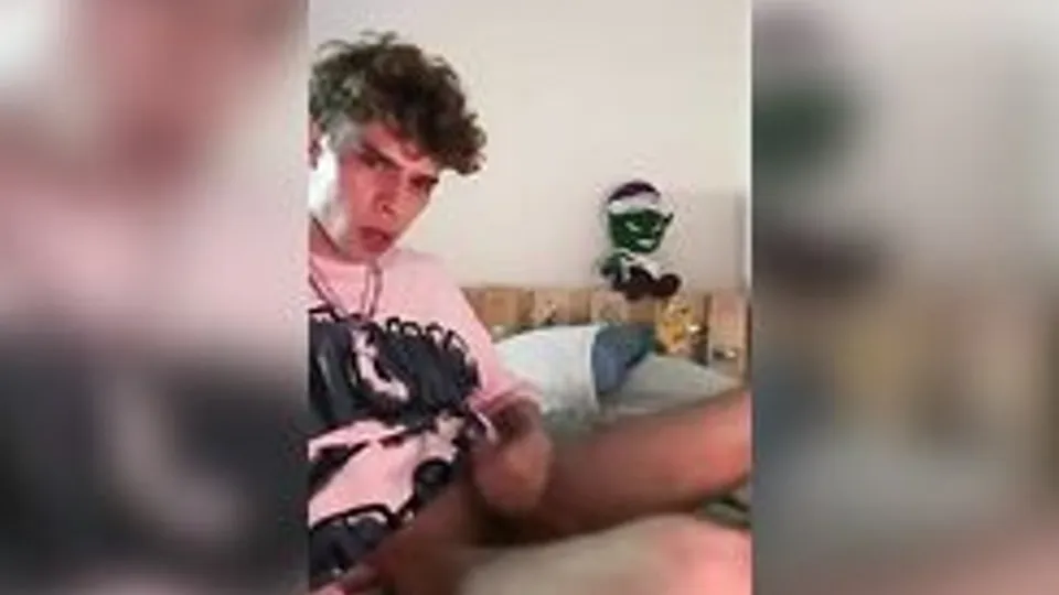 Twink Masturbates in House