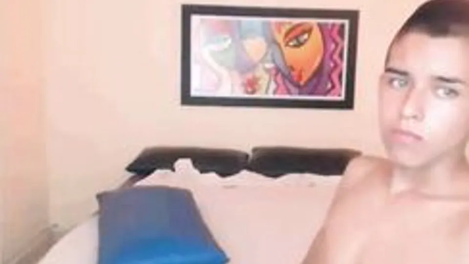 Twink Masturbates in House