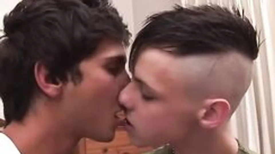 KTB - Bareback Twinks Hot In Action