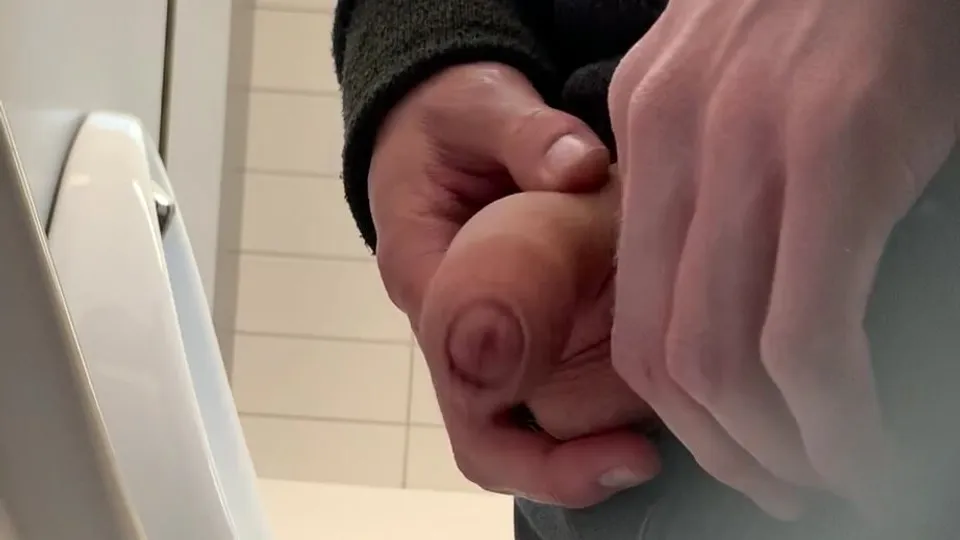 Lad cruising - ThisVid.com